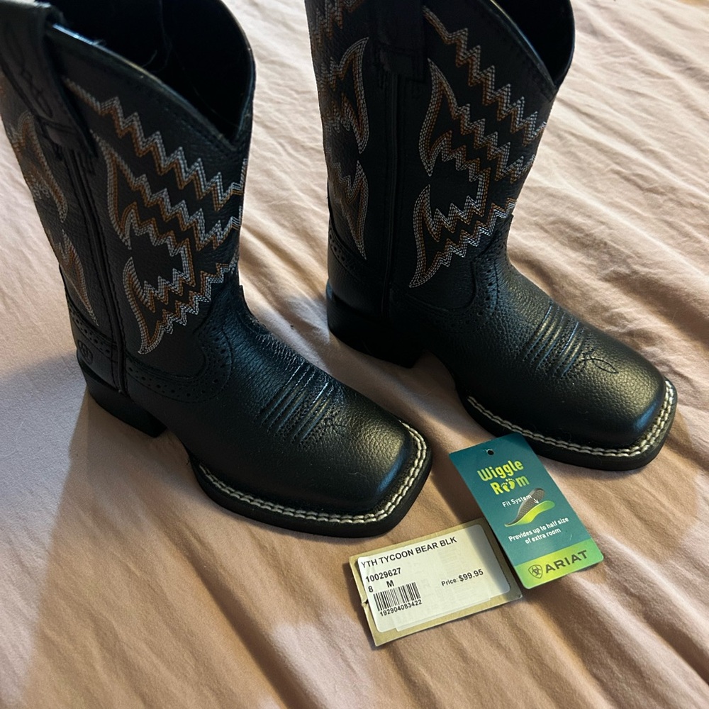 Ariat Black Western Boots with Tan Stitching